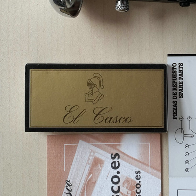 Spanish EL CASCO Kaskebantai stationery desktop stampeter special nail book needle 24 6