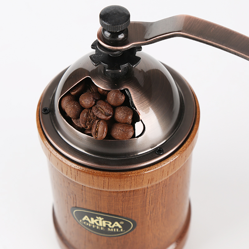 Описанная в тексте кофемолка работает в сети. Кофемолка macap m5 c10 схема. Эксплуатации кофемолки. Coffee grinder кофемолка. Строение кофемолки.