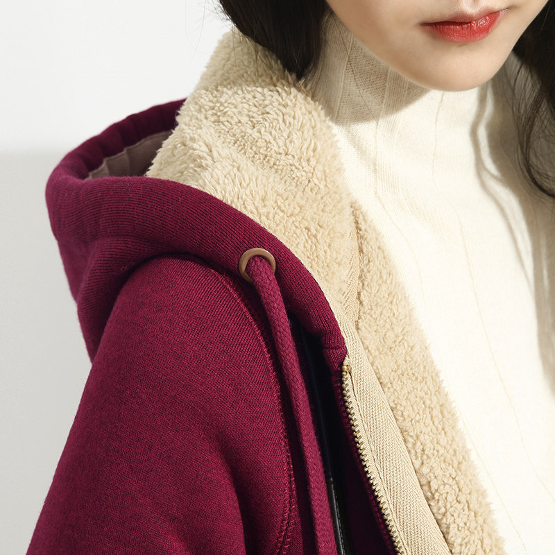 Thickened velvet sweater women's autumn and winter 2020 new lambskin sports suit two hooded cardigans winter jacket