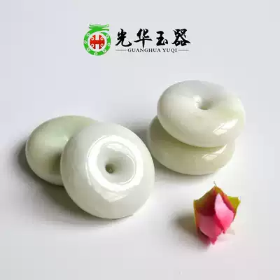 Natural original stone Shaanxi Xi'an Lantian Jade safe buckle Huaigu Jade Qian Guanghua jade counter
