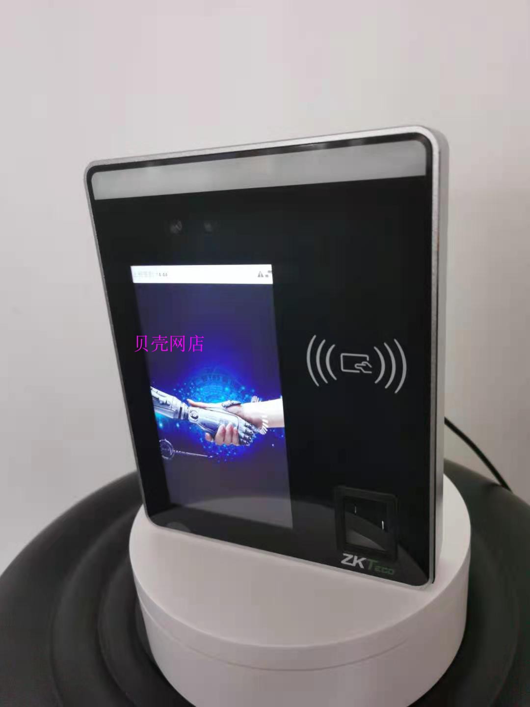 Central control XFACE500 dynamic face machine Central control XFACE500 central control XFACE500 face access control machine