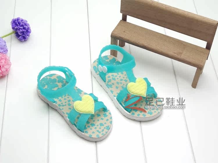 Pantoufles enfants en autre pour été - semelle plastique - Ref 1035335 Image 23