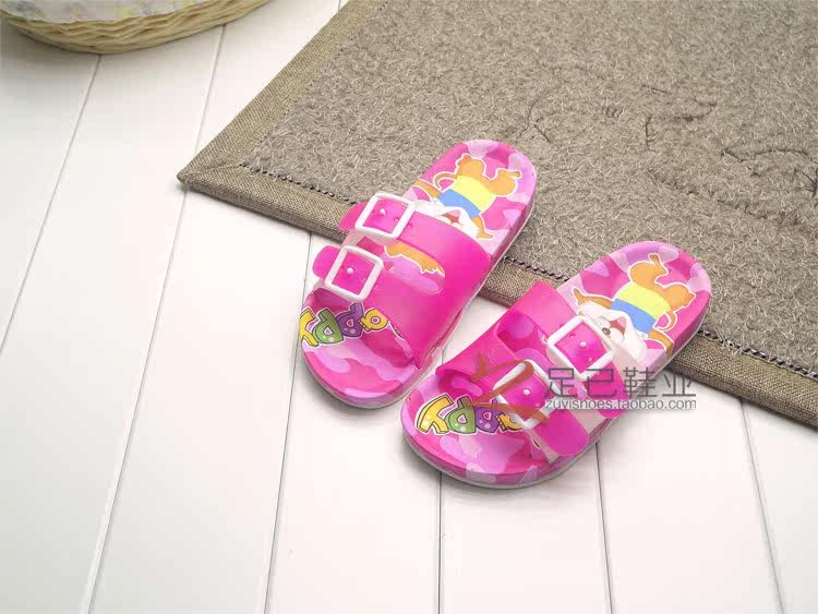 Pantoufles enfants en autre pour été - semelle mousse - Ref 1035337 Image 17