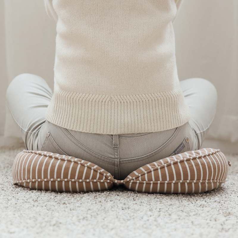 Memory sponge double hole hip pad thick office breathable sedentary slow rebound decompression hip cushion waist pad