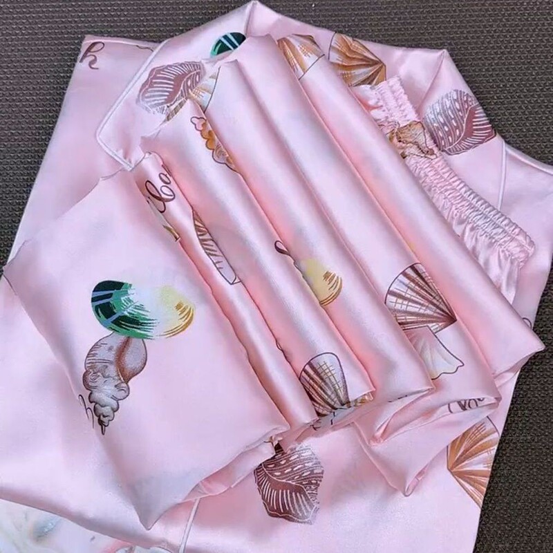 Long Pants Ice Silk Pajamas for Women, Thin Two-Piece Set, 2024 New Style Loungewear, Sweet and Can Be Worn Outside, Suitable for Spring and Summer Long Pants Ice Silk Pajamas for Women, Thin Two-Piece Set, 2024 New Style Loungewear, Sweet and Can Be Worn Outside, Suitable for Spring and Summer