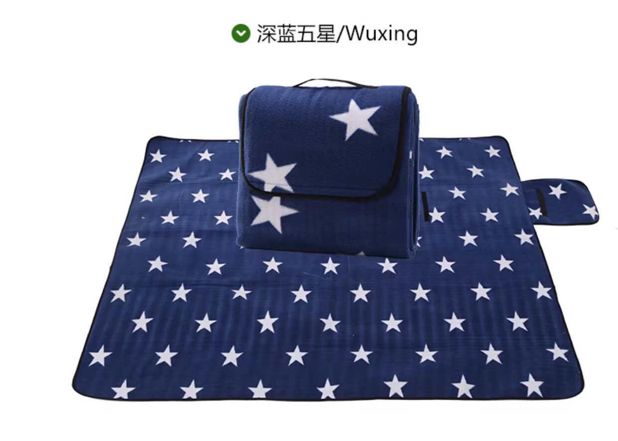 Xe ngoài trời cung cấp thảm cỏ dã ngoại thảm flannel có thể gập lại độ ẩm đệm bò mat phần còn lại chăn dày - Thảm chống ẩm / Mat / Gối tham xop