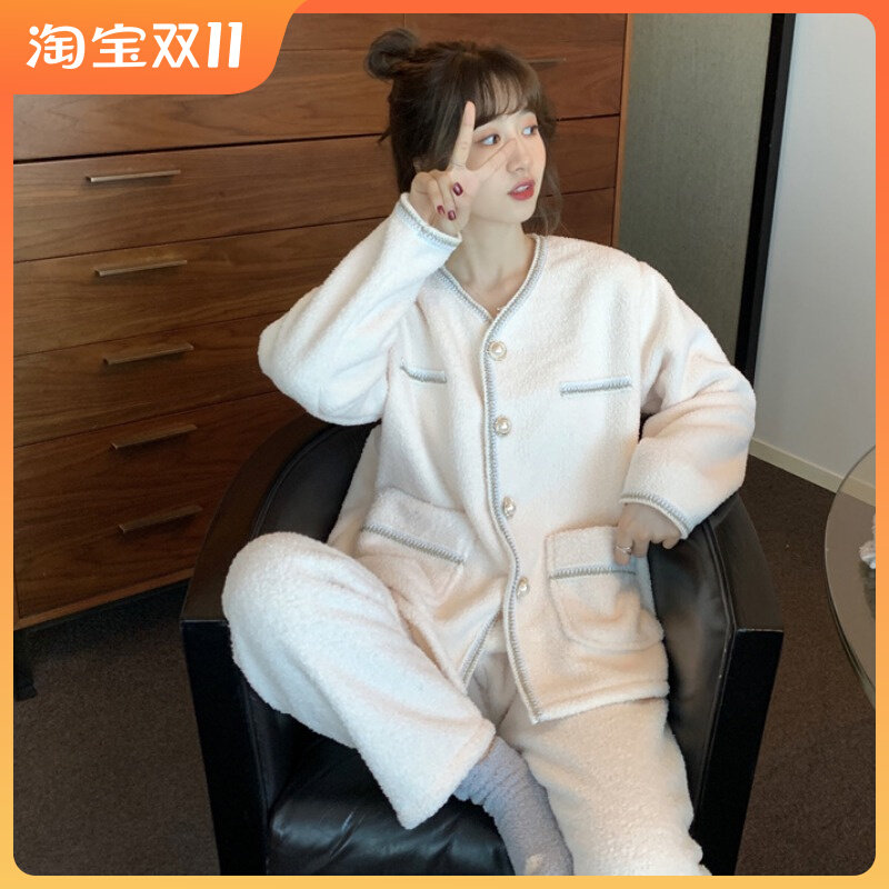 Homewear women's 2021 new winter coral fleece thickened two-piece set small simple can wear pajamas women