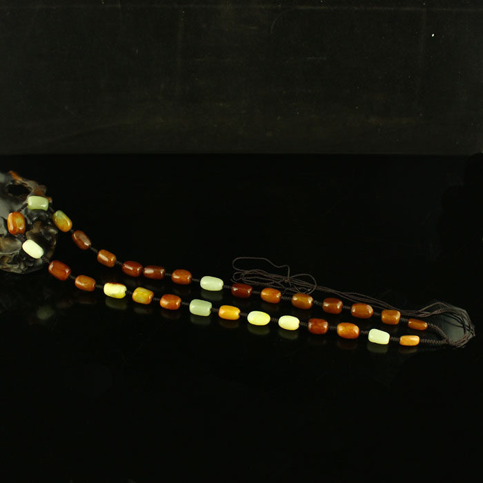 One-price natural Xinjiang Hetian jade seed material polished exquisite necklace send certificate