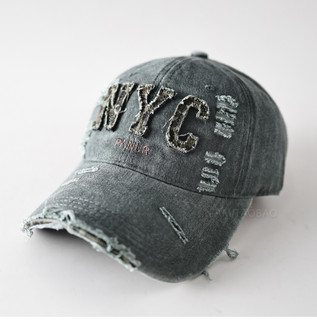 Leopard print patch letters ripped brimmed baseball caps for men and women