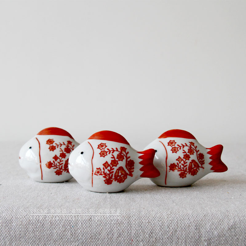 Ceramic small place small blue grass carp fish swim world 】 【 can float in water floating small ornament