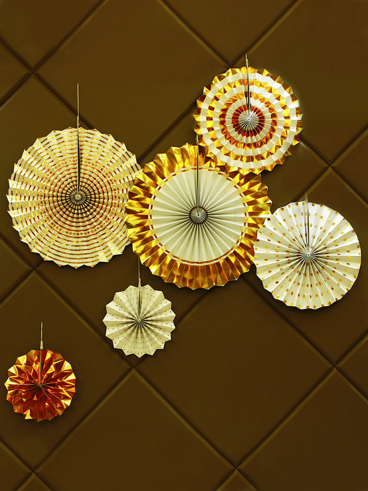 Wedding birthday supplies Golden paper fan flower folding fan Paper pull flower Wedding room bedroom decoration Party window decoration