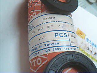 TC 30*55*7 30x55x7 E598 Taiwan TTO skeleton oil seal Inner diameter 30 Outer diameter 55 Height 7 mm