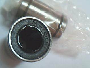 LM10UU LM10UU LM10 10 * 19 * 29 back and forth straight line bearing inner diameter 10 outer diameter 19 length 29 mm