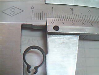 8# shaft clamping spring external load ring with a standard shaft is a gourd-shaped clamping spring with a diameter of 8mm and 8 shafts