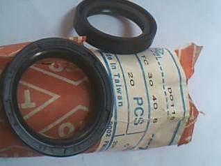 TC 30X40X8 30 * 40 * 8 D0116 Taiwan TTO skeleton oil seal inner diameter 30 outer diameter 40 40 8 mm