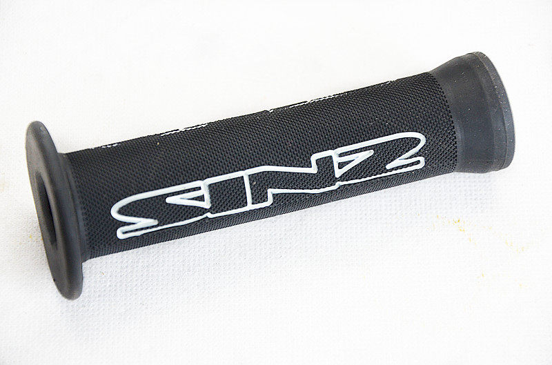 Poignées de vélo - Ref 2347937 Image 7