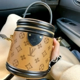 Универсальная сумка на одно плечо, барсетка, Гонконг, из натуральной кожи, коллекция 2023