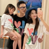 Летняя одежда, элитная футболка, семейный стиль, популярно в интернете, в западном стиле