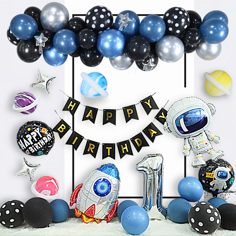 Space Themed Birthday Arrangement Children Party Decoration Suit Astronauts Starry Sky Rocket Aluminum Film Balloon Package