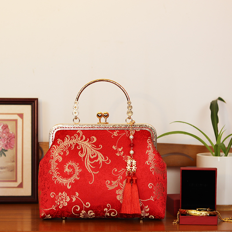 Le Yi Handmade Bright Red Chinese Style Bridal Bag for Wedding, Xiuhe Suit Handbag, Bridesmaid Bag, Wedding Bag, Clutch Bag