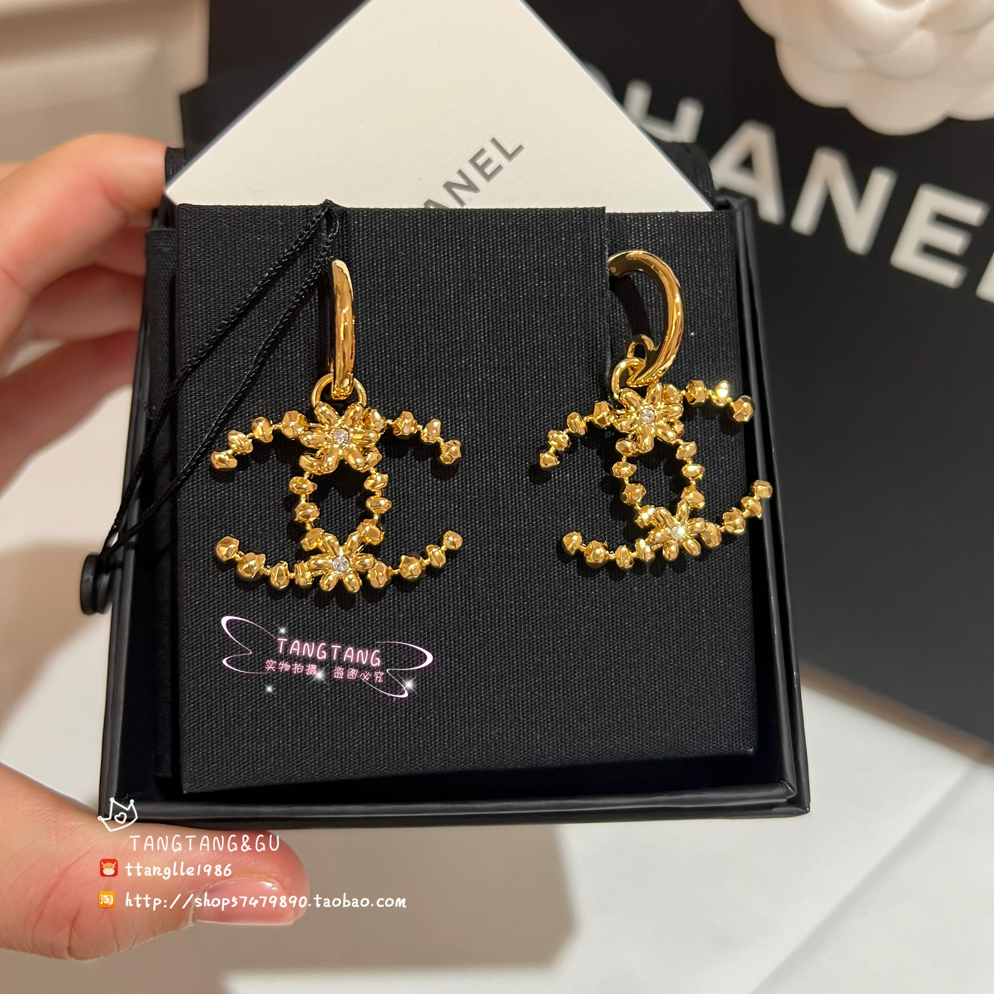 Клипсы для уха Spot 23A CHANEL Золотой Цветок Золотая Жемчужина Двойной C Бриллиантовые Серебряные Двойные Ушные Сережки 345
