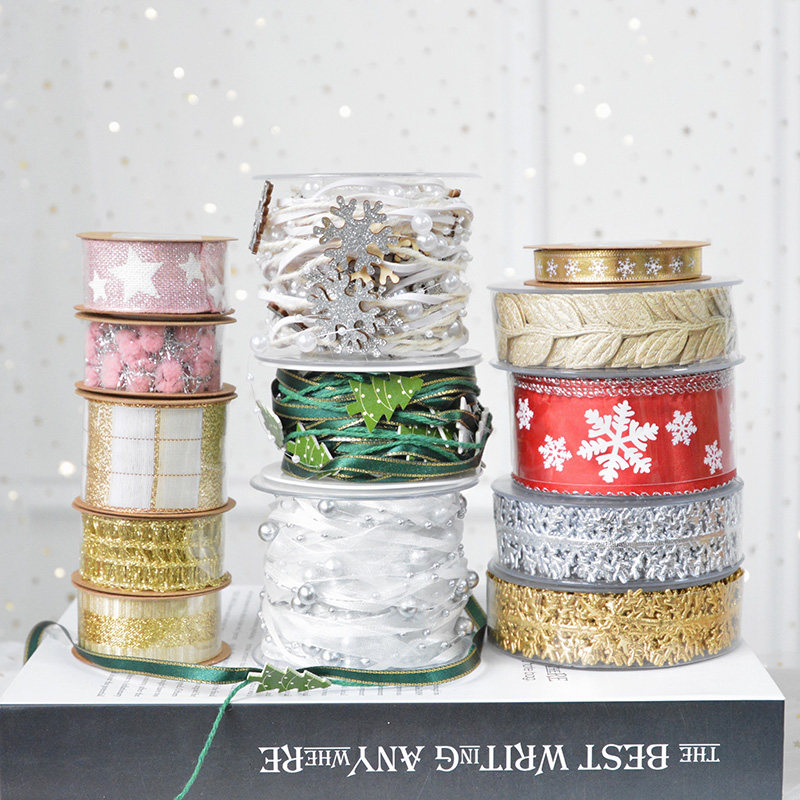 Golden Shiny Stars Snowflake Pink Butterfly Knot String Beads Pine nail Pearl Gift Box Decorate The Christmas Tree Ribbon