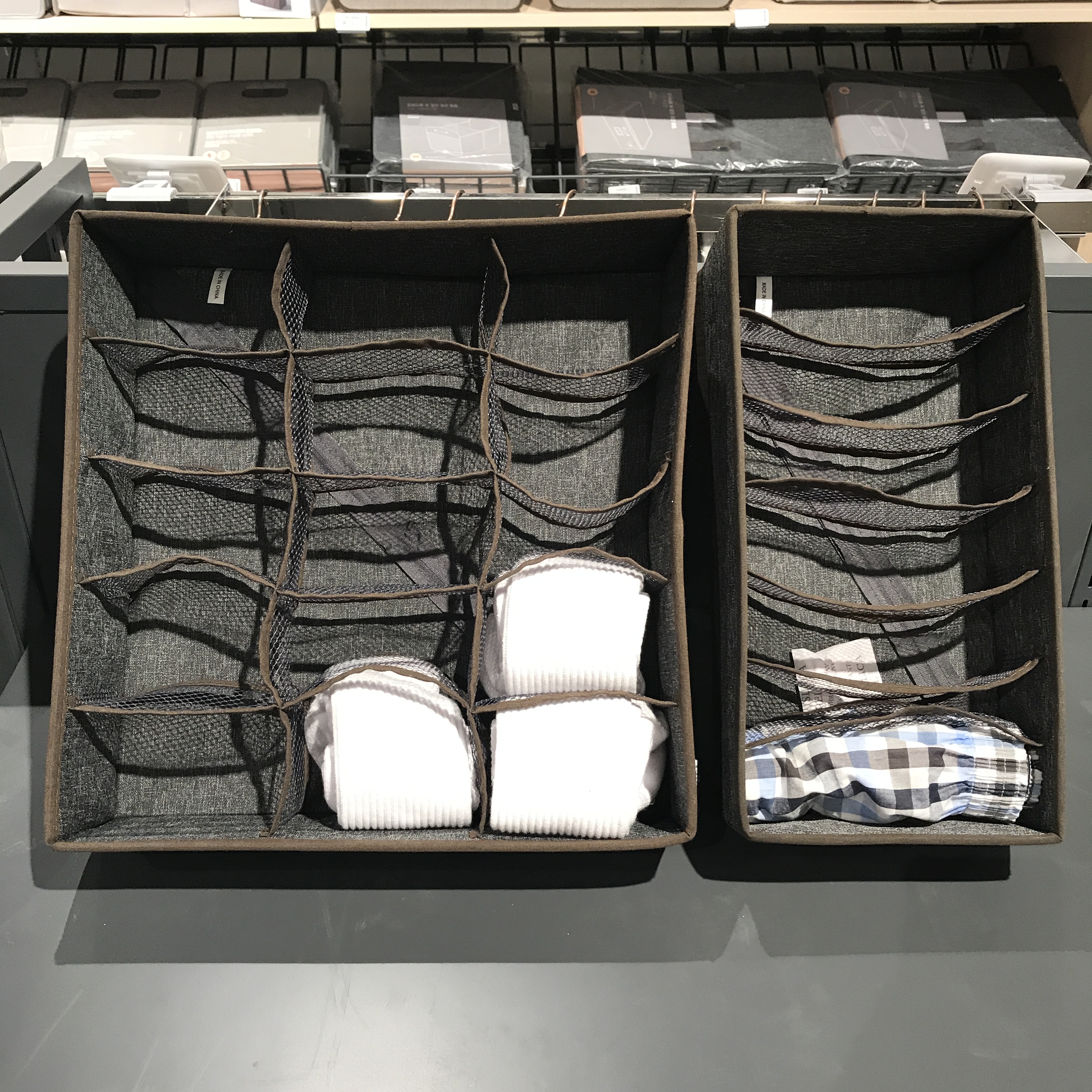 Swanlace Preferable storage box for non-woven mesh, mixed color, multi-grid and sub-grid folding socks and underwear