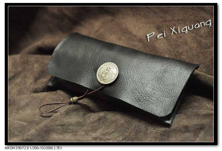 Hand roll bag genuine leather tobacco Cow Retro Handlight Genuine glossy glossy New Year's prices are guaranteed unprecedented low order