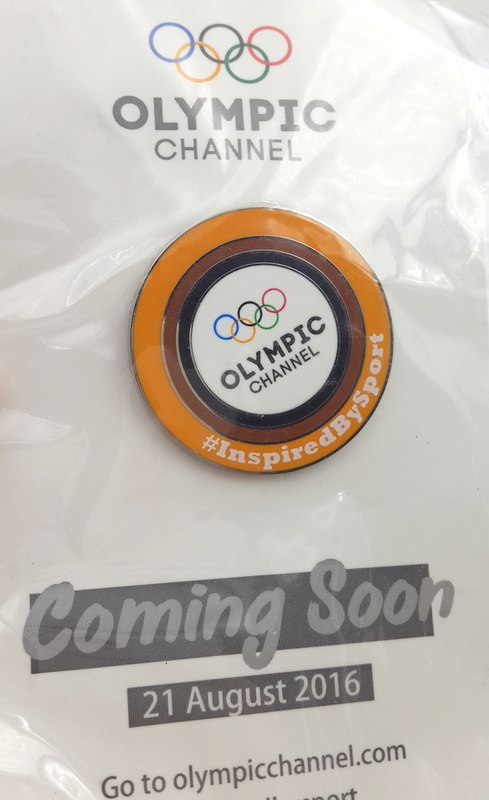 Rio 2016 Olympic Badge Media Badge with Original Packaging Card Yellow