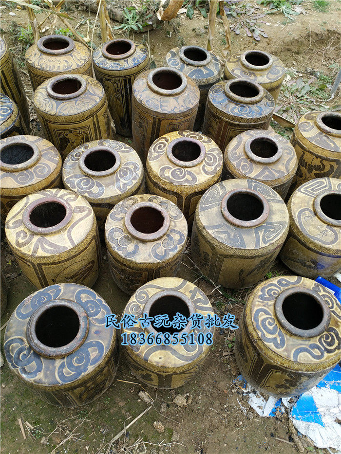 Folk old objects Wars old altar pickled vegetable jar ancient Park nostalgia old pottery ancient playing miscellaneous wine altar hem decorations-Taobao