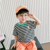 Черно -белый бар