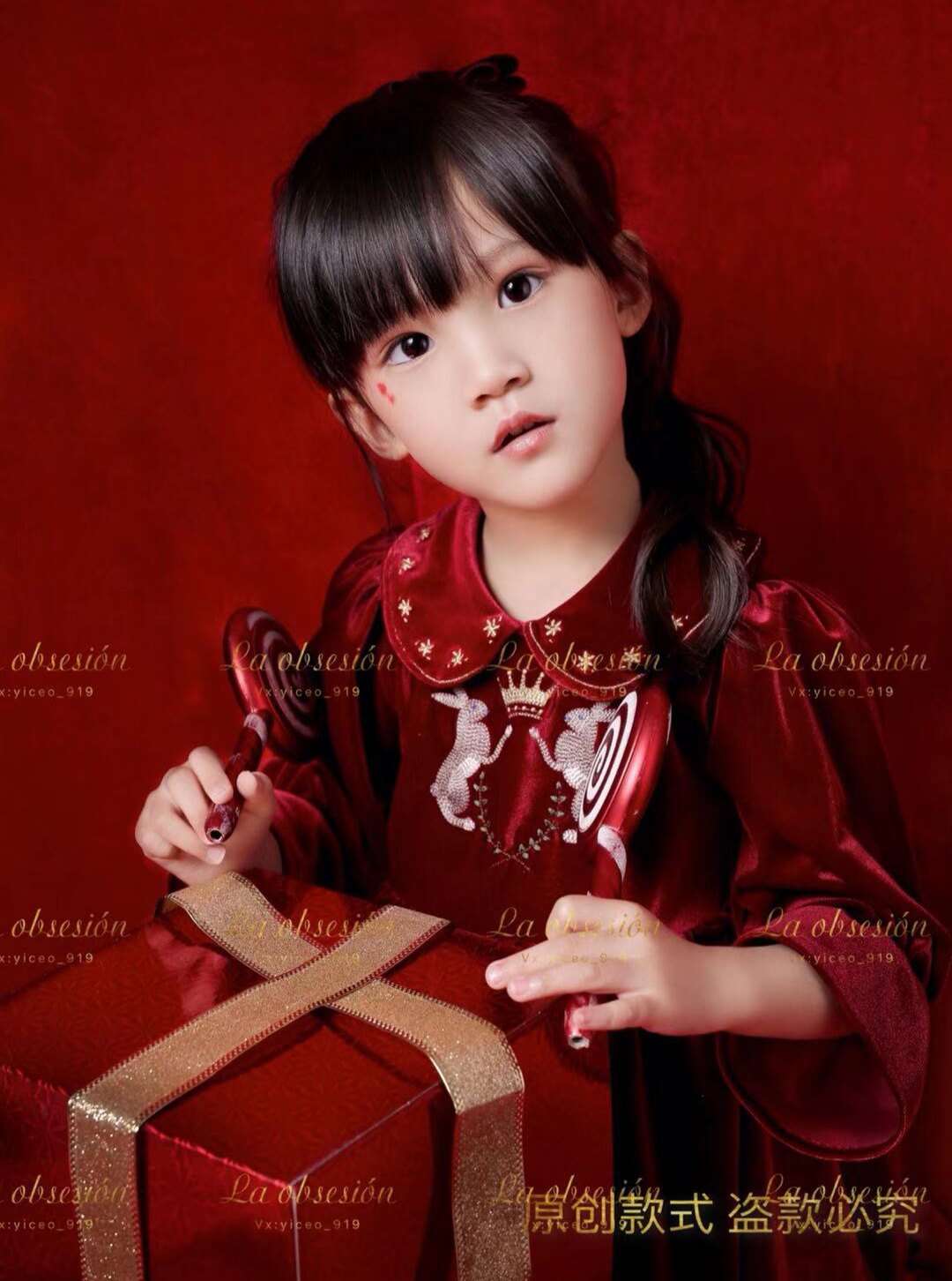 Meat Ball Guests Original Count Black Tea Velvet Rabbit New Year's Day Dress Gift Spring Festival Battle Show Dress