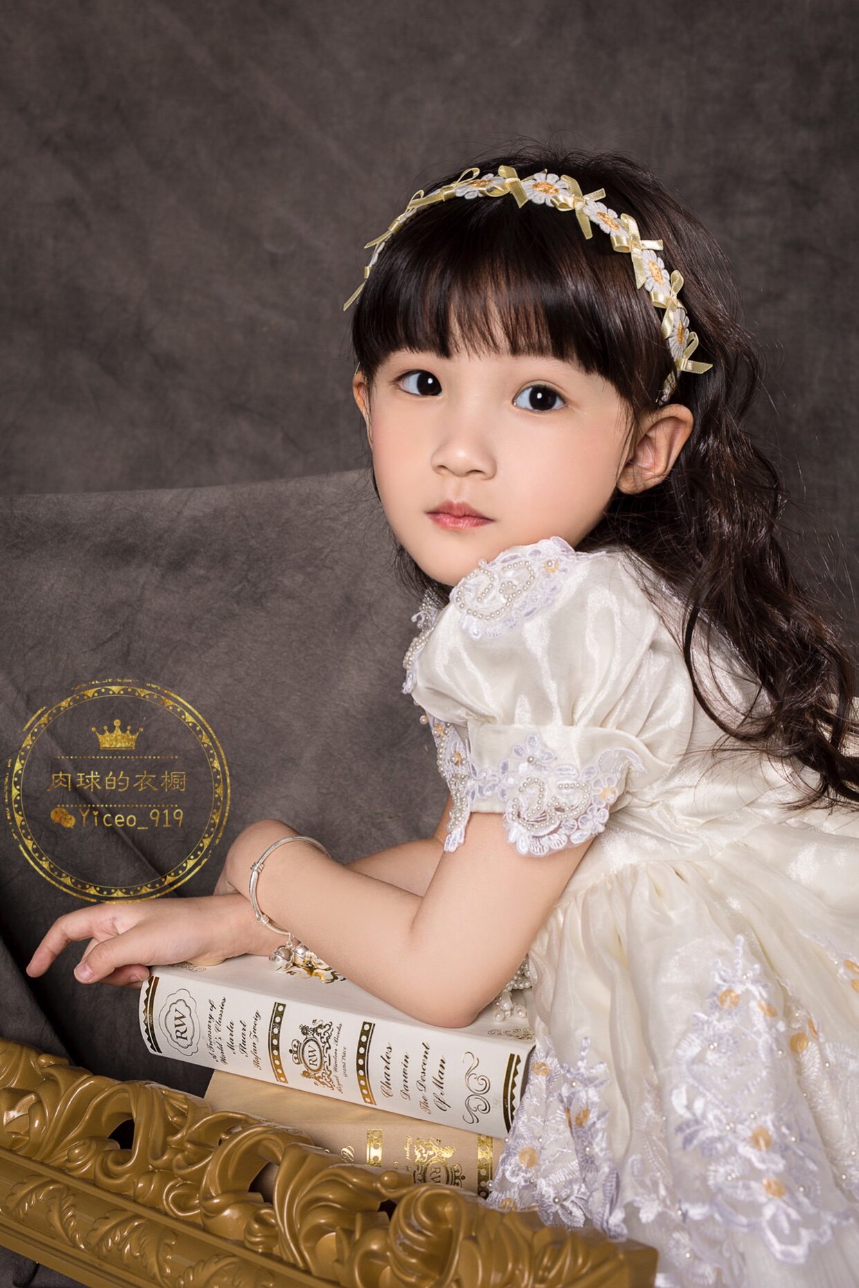 The meat ball man at the fugitive princess - princess Sei Hua skirt - a - baby piano