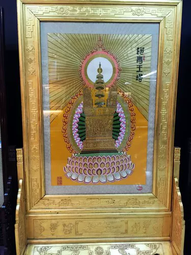 [真丝装饰新作品吉祥云锦 南京云锦 工艺品 礼品 真金孔雀羽装饰画]