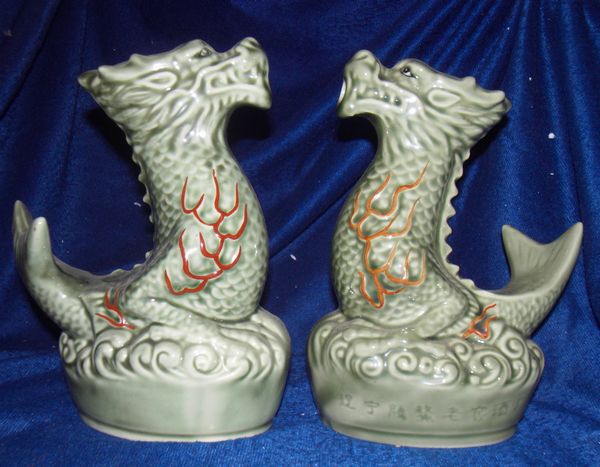 Ceramic new collection 9242 wine cabinet showcases Teng'ao wine fish dragon an intact old wine bottle