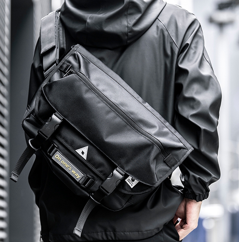 Hong Kong Duty-free Multifunction Single Shoulder Bag Inclined Satchel for Men's Riding Functions Wind Postman Bag Trend and Bag Men's Bag