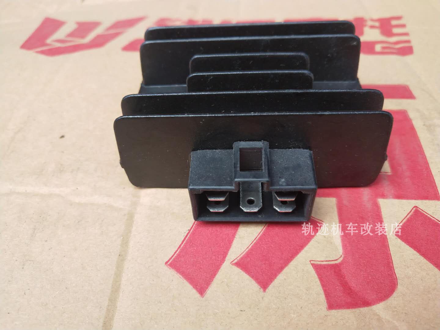 Qianjiang Original Lingyue QJ125T-15A 16E 9B 27C Langyue Rectifier Voltage Regulator Charging Silicon