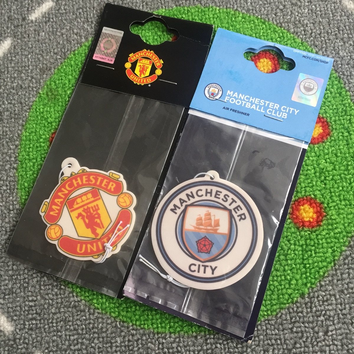 Manchester United Barcelona JuvenChelsea Arsenal Liverpool Real Madrid Hot Spurs car fragrant incense flake hanging decorations