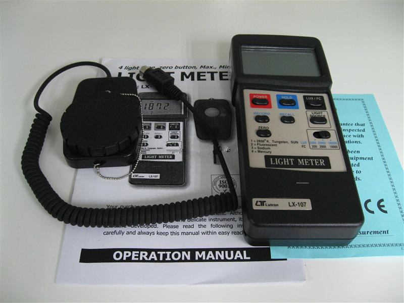 Guarantee original installation Taiwan Luchang LX-102 Digital illuminometer LX102 illuminance meter