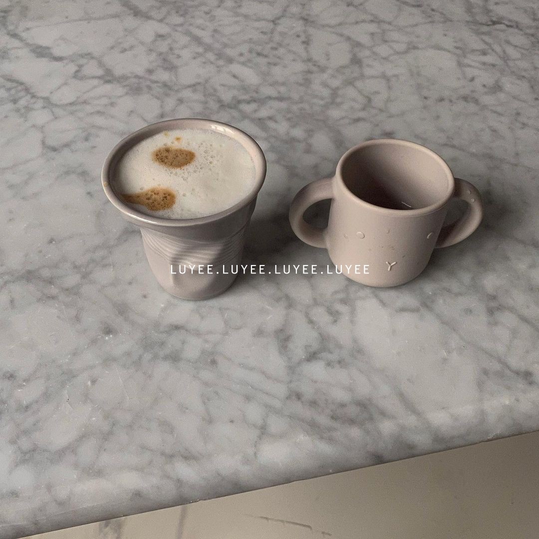 Spot on the spot) Denmark Liewood New Color Silicone Water Glass Double Handle Water Cup Baby Learn Drink Cup Easy Grip