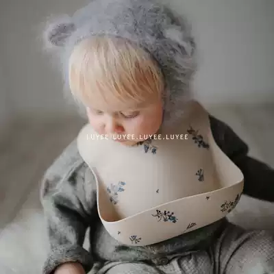 At the end of the season) Danish Mushie high-value silicone bib eating bibs non-staple food bibs super soft ins spot