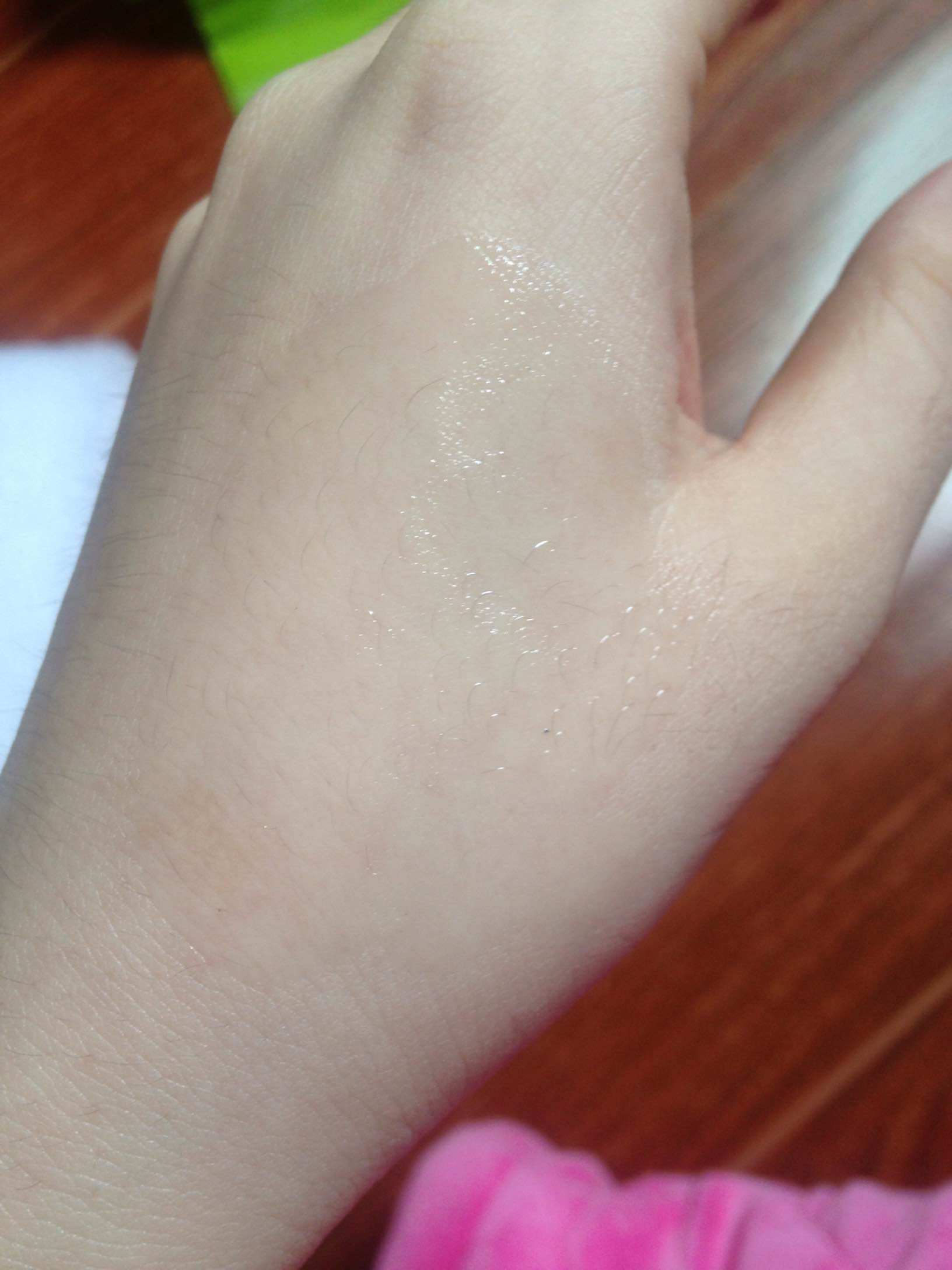 新七白美白精华水