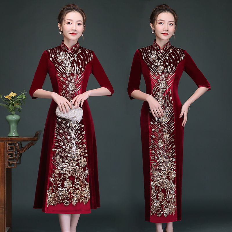 2022 new handmade nail beads South Korean gold velvet mother-in-law Wedding Dress Mother Dress Qipao Big Swing Skirt Woman