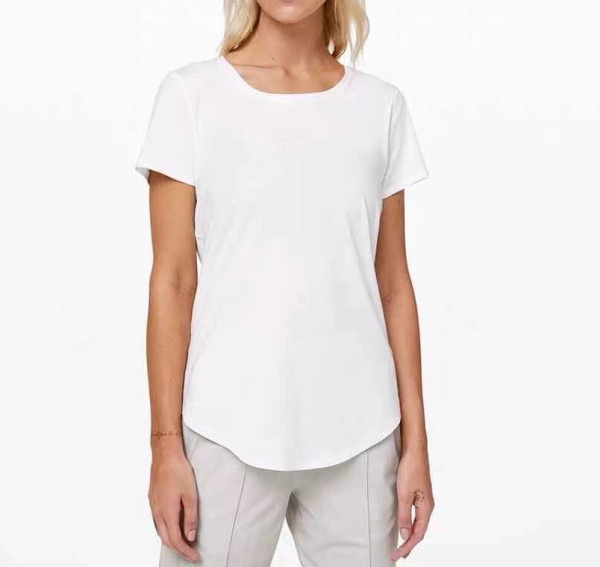 The tail single out of the Modale Cotton Sport wearing a women's T-shirt