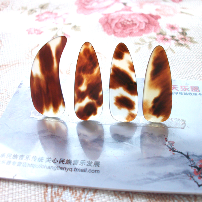 Mô hình siêu mỏng tự nhiên với nguyên liệu thô cứng, đinh guzheng chính hãng, phụ kiện nhạc cụ chuyên nghiệp, cung cấp số lượng lớn, người mới bắt đầu bộ dây đàn guitar classic