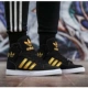 Giày thể thao Adidas dành cho nữ