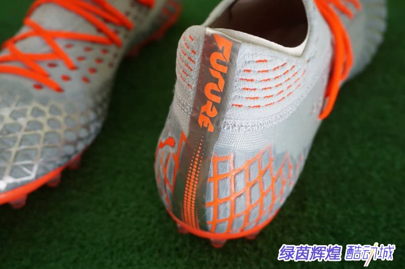 PDS chính hãng PUMA Puma tương lai 4.1 MG cỏ nhân tạo AG bị gãy móng giày bóng đá 105678 01 - Giày bóng đá