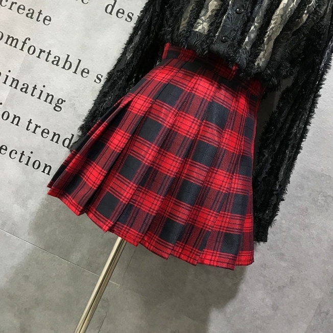 Slim A-line skirt women's autumn and winter high waist plaid pleated skirt black girl short skirt solid color bottoming culottes