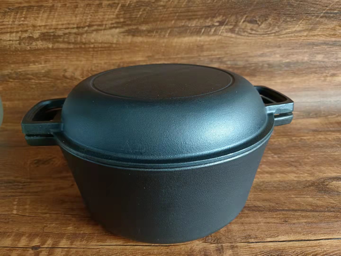 鋳鉄製パンパン、ヨーロッパのパン焼きパン、二重目的鍋、多目的シチュー鍋、スープ鍋、コーティングなしオーブン対応、アメリカンLuoji