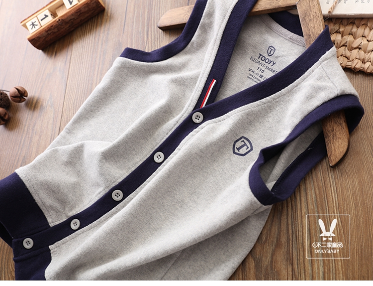 Áo vest cotton bé trai đơn giản giản dị 2018 mùa thu mới áo vest len bé trai mùa đông